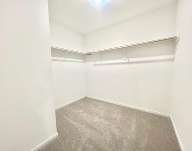 712 Zuppino Lane - Photo Thumbnail 5