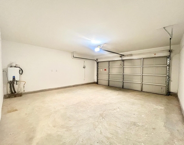 712 Zuppino Lane - Photo Thumbnail 16