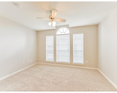 3231 Allen Parkway - Photo Thumbnail 29