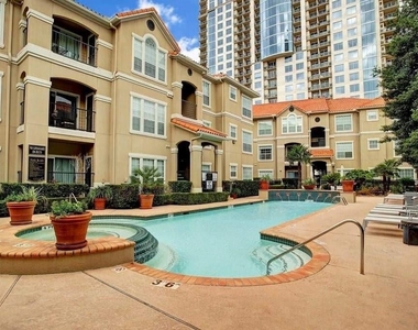 3231 Allen Parkway - Photo Thumbnail 4