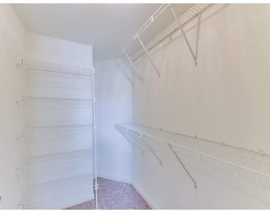 3231 Allen Parkway - Photo Thumbnail 31