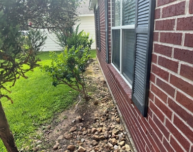 16310 Long Valley Court - Photo Thumbnail 2