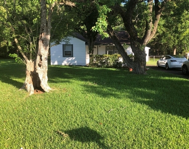 111 Wheaton Street - Photo Thumbnail 1