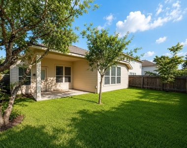 3011 Sunchase Court - Photo Thumbnail 15
