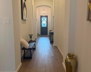 30518 Cheyenne Place Court - Photo Thumbnail 2