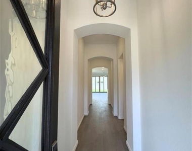30518 Cheyenne Place Court - Photo Thumbnail 1