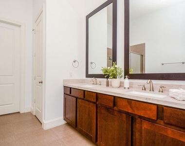 2960 Rusk Street - Photo Thumbnail 16