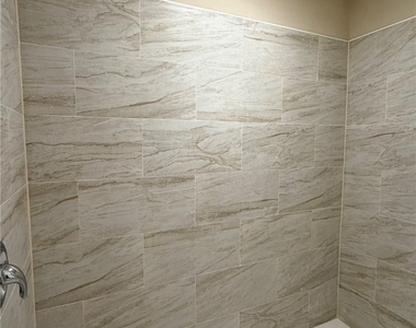 3404 Ne 9th Avenue - Photo Thumbnail 28