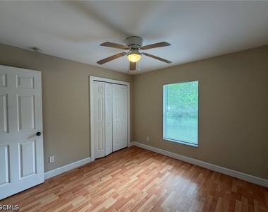3404 Ne 9th Avenue - Photo Thumbnail 17