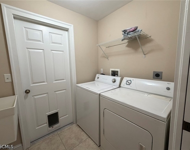 3404 Ne 9th Avenue - Photo Thumbnail 21
