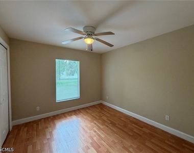 3404 Ne 9th Avenue - Photo Thumbnail 16