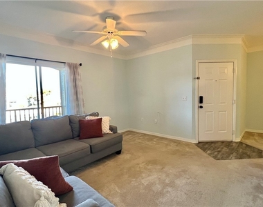 11540 Villa Grand - Photo Thumbnail 2