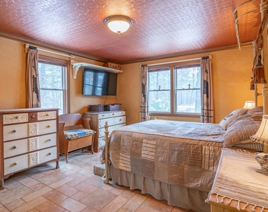 133 Raymond - Photo Thumbnail 17