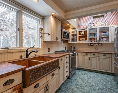 133 Raymond - Photo Thumbnail 4