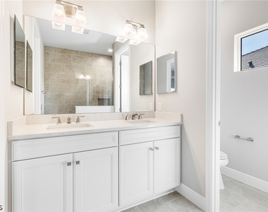 17812 Summerland Key Court - Photo Thumbnail 13