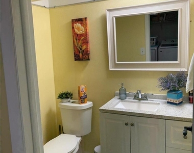 7123 Penner Lane - Photo Thumbnail 9