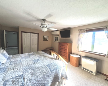 155 Dorr - Photo Thumbnail 2