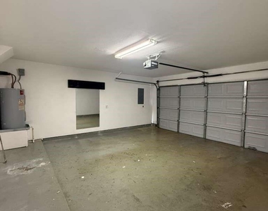 9623 Elmview Place - Photo Thumbnail 19