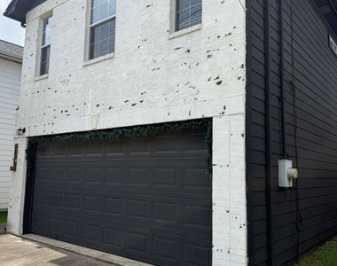 9623 Elmview Place - Photo Thumbnail 2