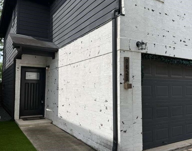 9623 Elmview Place - Photo Thumbnail 3