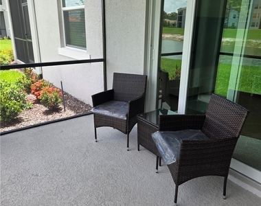 18421 Copperhead Court N - Photo Thumbnail 2