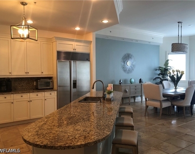 1400 Gulf Shore Boulevard N - Photo Thumbnail 10
