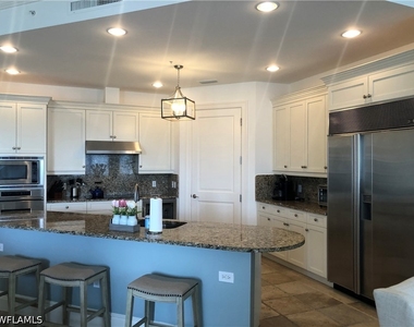 1400 Gulf Shore Boulevard N - Photo Thumbnail 6