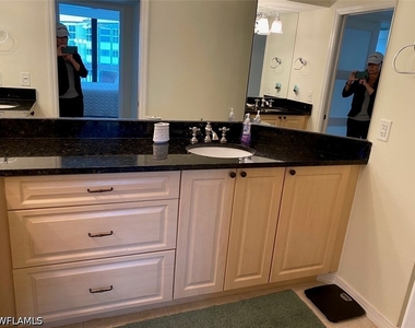 4551 Gulf Shore Boulevard N - Photo Thumbnail 14