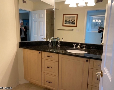 4551 Gulf Shore Boulevard N - Photo Thumbnail 13