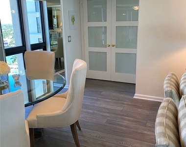 4551 Gulf Shore Boulevard N - Photo Thumbnail 16