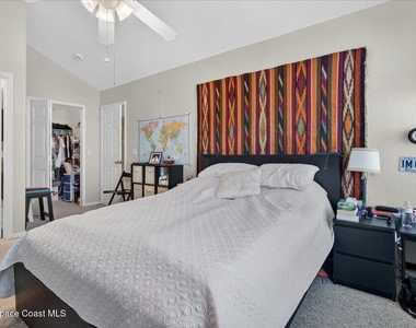1810 Waterford Drive - Photo Thumbnail 8