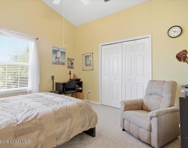 1810 Waterford Drive - Photo Thumbnail 13