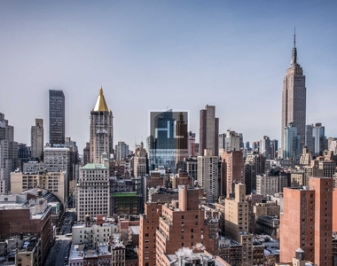 East 27th Street - Photo Thumbnail 12