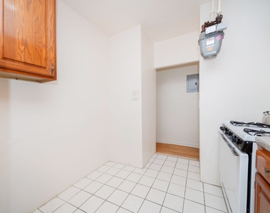 635 West 170th Street - Photo Thumbnail 5