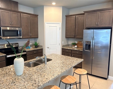14543 Strathglass Drive - Photo Thumbnail 2