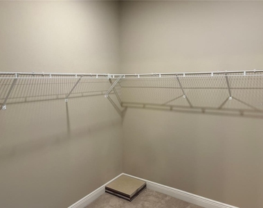 14543 Strathglass Drive - Photo Thumbnail 18