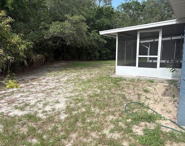 7467 Mead Drive - Photo Thumbnail 10