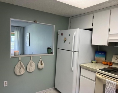 1100 E Bay Drive - Photo Thumbnail 4