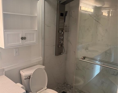 1100 E Bay Drive - Photo Thumbnail 5