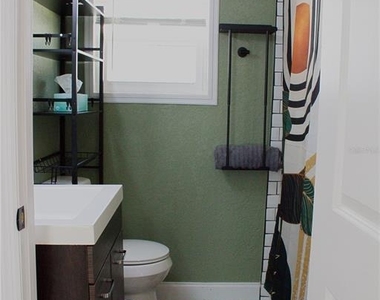 5260 8th Avenue N - Photo Thumbnail 8