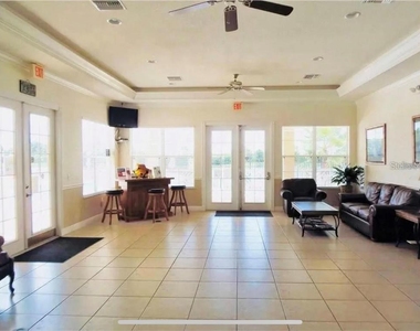 6011 Skydale Way - Photo Thumbnail 34