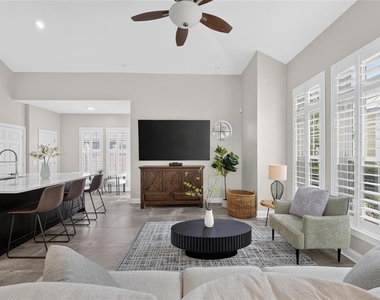 5401 Cafrey Place - Photo Thumbnail 14