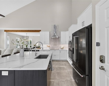 5401 Cafrey Place - Photo Thumbnail 20