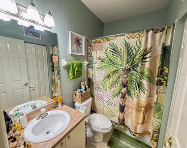 317 28th Street W - Photo Thumbnail 7