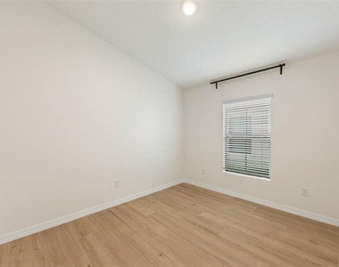 12401 Streambed Drive - Photo Thumbnail 18