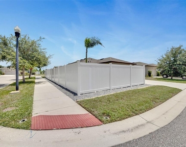 12401 Streambed Drive - Photo Thumbnail 29