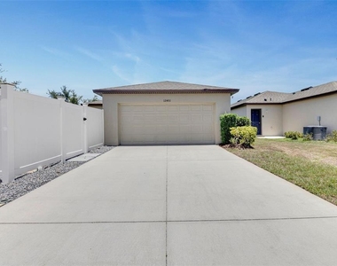 12401 Streambed Drive - Photo Thumbnail 31