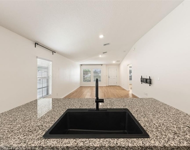 12401 Streambed Drive - Photo Thumbnail 7
