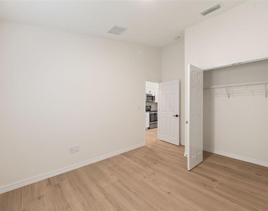 12401 Streambed Drive - Photo Thumbnail 19