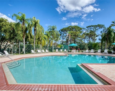 2390 Bentley Dr - Photo Thumbnail 44